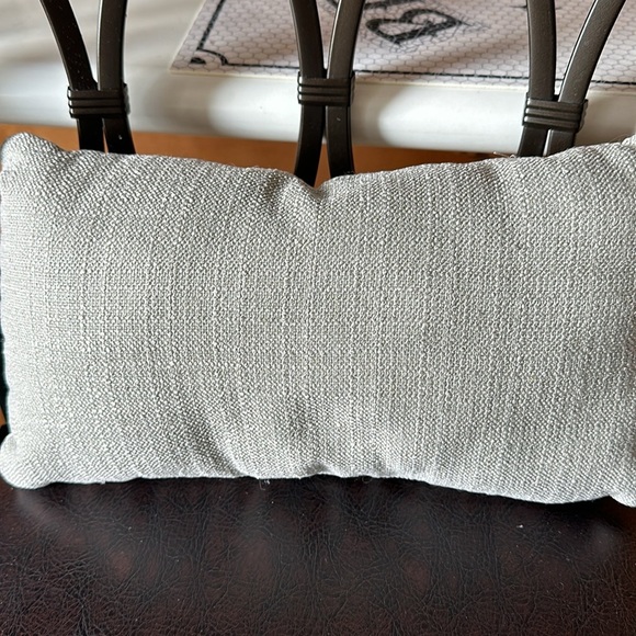 Paris, France Keychain and Paris themed mini bistro pillow bundle - Picture 5 of 5